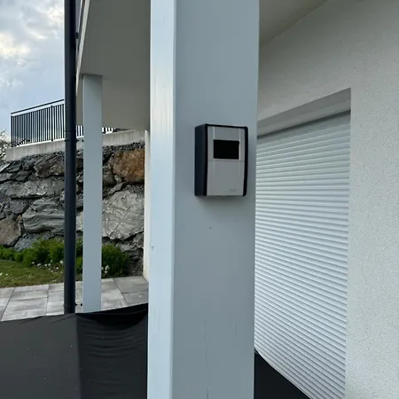 Apartamento Seeblick-apartment Mit Garten In